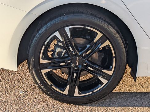 Used 2022 Kia K5 EX image 7