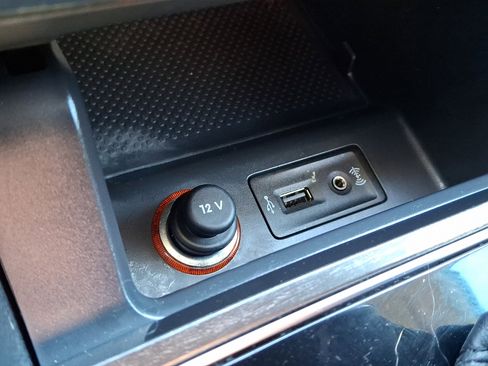 Used 2016 Volkswagen Passat 1.8T SE w/ Lighting Package (P06) image 24