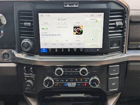 New 2025 Ford F250 King Ranch w/ Chrome Package image 19