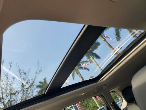 Certified 2023 Nissan Rogue SV w/ SV Premium B Package image 20