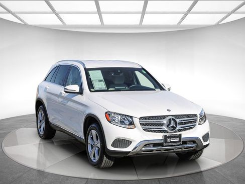 Used 2017 Mercedes-Benz GLC 300 image 5