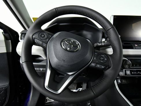 New 2025 Toyota RAV4 XLE image 2