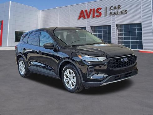 Used 2025 Ford Escape Active FWD image 3
