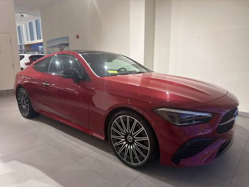 Used 2024 Mercedes-Benz CLE 300 4MATIC Coupe image 2