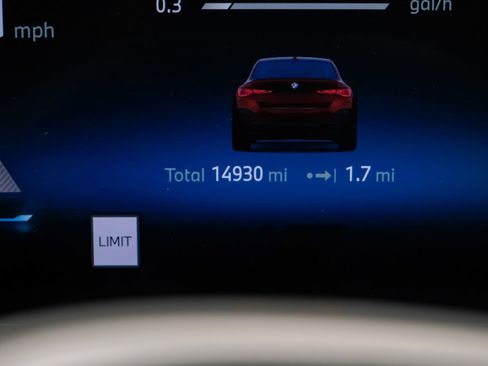 Used 2025 BMW M440i image 24