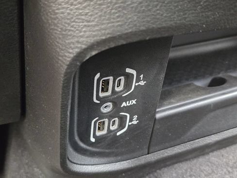 Certified 2026 RAM 2500 Big Horn AWD/4WD image 25