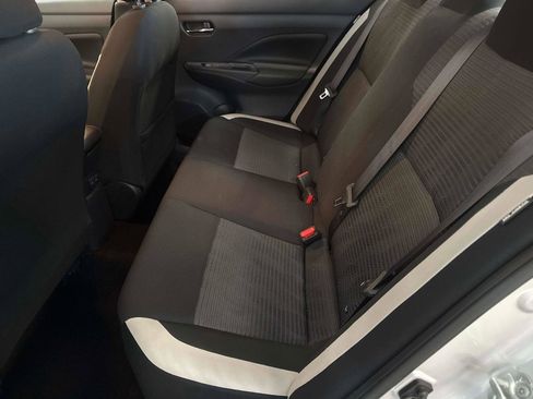 Used 2020 Nissan Versa SV w/ Trunk Package image 13