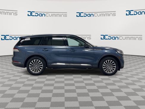 Used 2020 Lincoln Aviator Reserve w/ Equipment Group 201A image 9