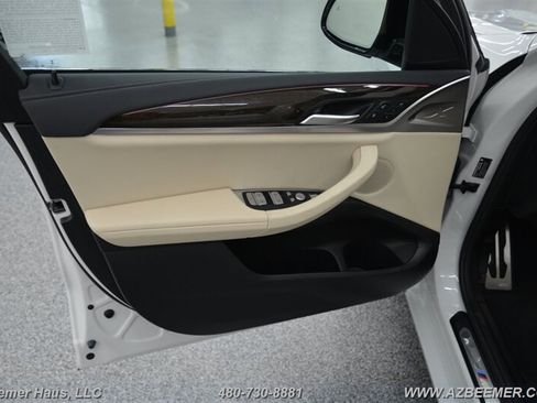 Used 2024 BMW X3 M40i w/ Premium Package image 38