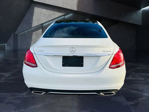 Used 2017 Mercedes-Benz C 300 4MATIC Sedan w/ Premium 3 Package image 7