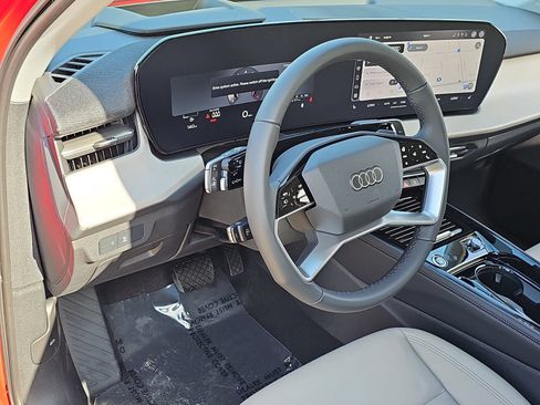 New 2026 Audi Q3 quattro 2.0T AWD/4WD image 17