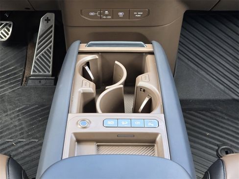 Used 2024 Kia EV9 GT-Line image 27