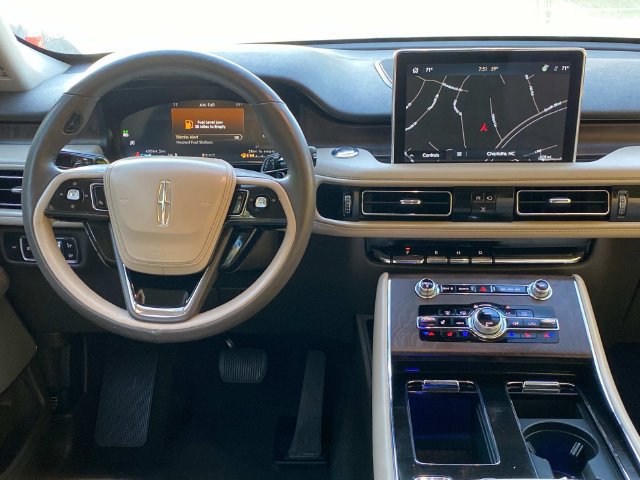 Certified 2021 Lincoln Aviator Reserve w/ Equipment Group 201A AWD/4WD image 8