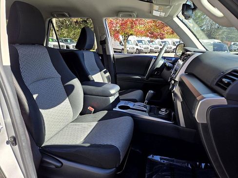 Used 2024 Toyota 4Runner SR5 image 17