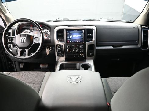 Used 2018 RAM 1500 Big Horn image 12