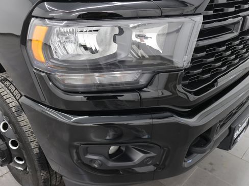 Used 2024 RAM 3500 Big Horn w/ Night Edition image 21