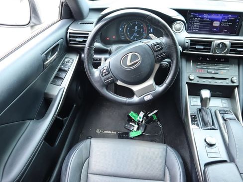 Used 2020 Lexus IS 300 F Sport w/ F Sport Package RWD image 6