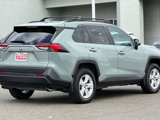 Used 2019 Toyota RAV4 XLE w/ Convenience Package AWD/4WD video 2