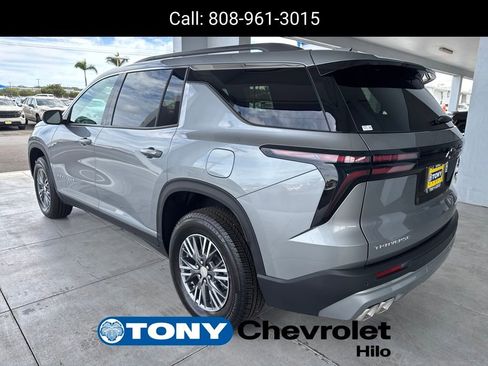 New 2026 Chevrolet Traverse LT w/ LPO, Floor Liner Package image 3