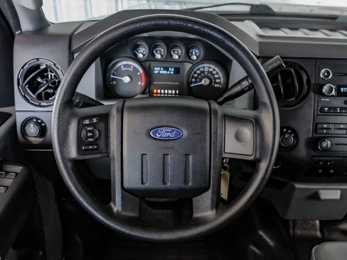 Used 2014 Ford F450 XL w/ Power Equipment Group image 16