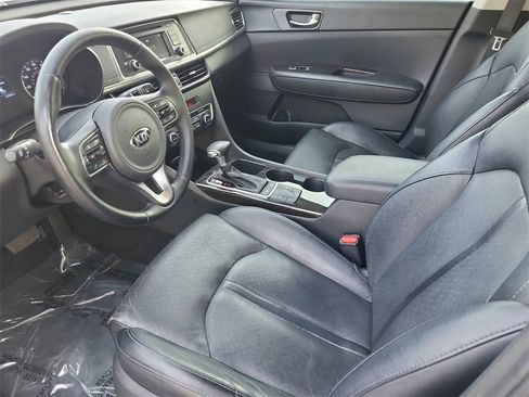 Used 2016 Kia Optima EX image 12