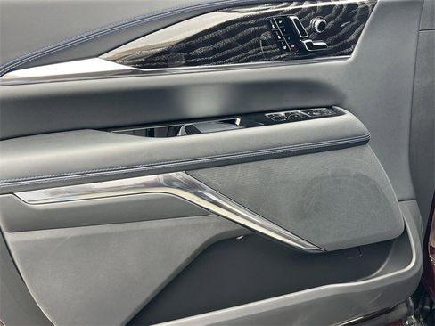 New 2026 Cadillac Escalade IQL Luxury image 10