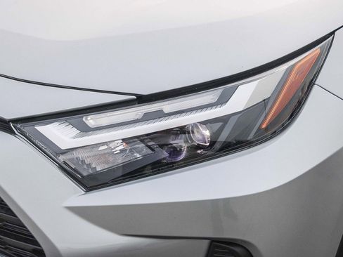 Certified 2023 Toyota RAV4 XLE w/ Convenience Package image 5