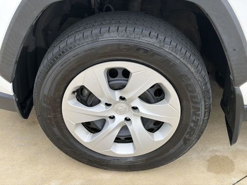 Used 2024 Toyota RAV4 LE FWD image 24