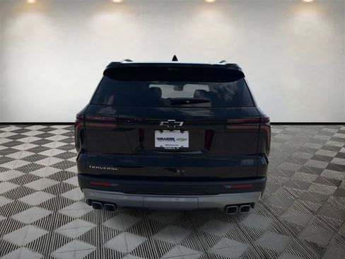 New 2026 Chevrolet Traverse LT w/ Enhanced Driving Package FWD image 6