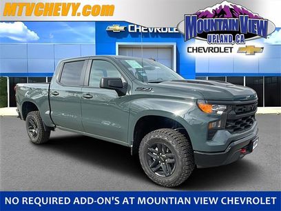 New 2026 Chevrolet Silverado 1500 Custom Trail Boss w/ LPO, Dark Essentials Package