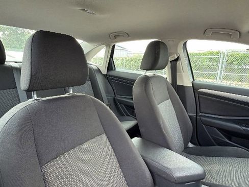 Used 2021 Volkswagen Jetta S FWD image 40