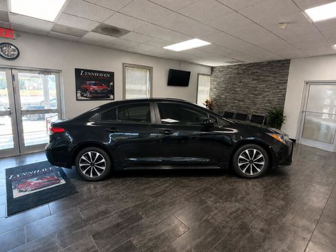 Used 2023 Toyota Corolla LE FWD image 7