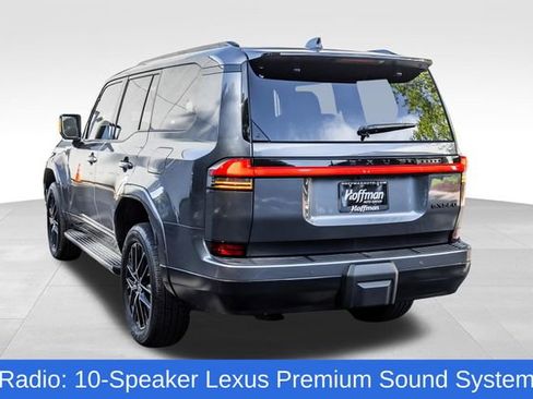 Used 2026 Lexus GX 550 w/ Accessory Package (2T) AWD/4WD image 11