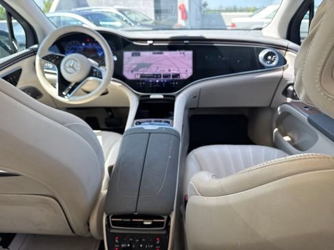 Certified 2024 Mercedes-Benz EQS 450+ SUV image 8