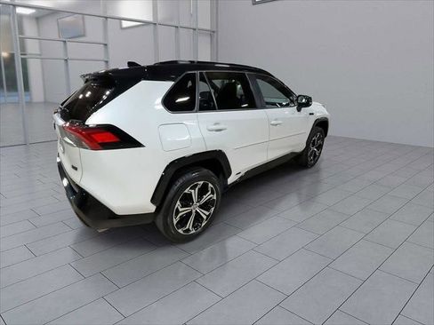 Certified 2022 Toyota RAV4 XSE image 8