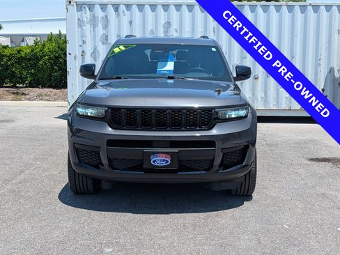 Used 2021 Jeep Grand Cherokee L Laredo AWD/4WD image 8