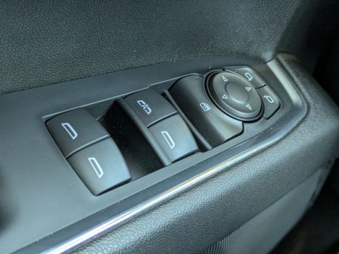 Used 2023 Chevrolet Silverado 1500 LT Trail Boss w/ Protection Package image 12