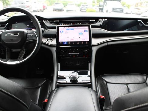 Used 2023 Jeep Grand Cherokee 4WD 4xe w/ Luxury Tech Group II image 49