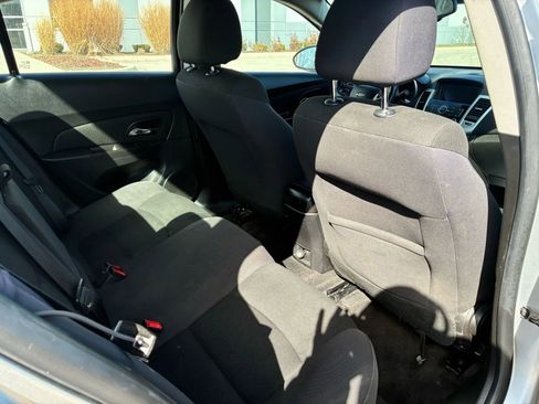 Used 2014 Chevrolet Cruze LT image 15