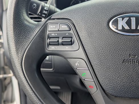 Used 2018 Kia Forte LX w/ LX Popular Package FWD image 18
