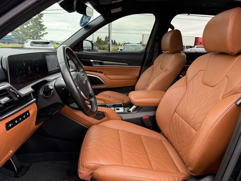 Certified 2025 Kia Telluride SX X-Line AWD/4WD image 17