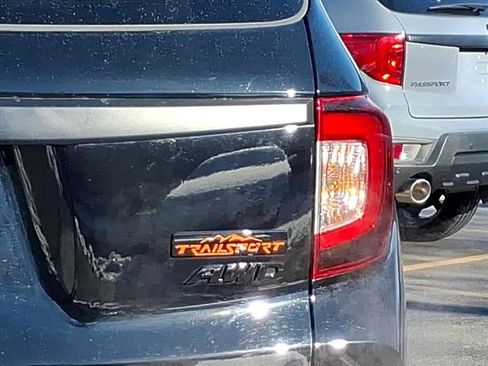 Used 2022 Honda Passport TrailSport image 8