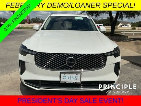 New 2026 Volvo XC90 B5 Core image 7