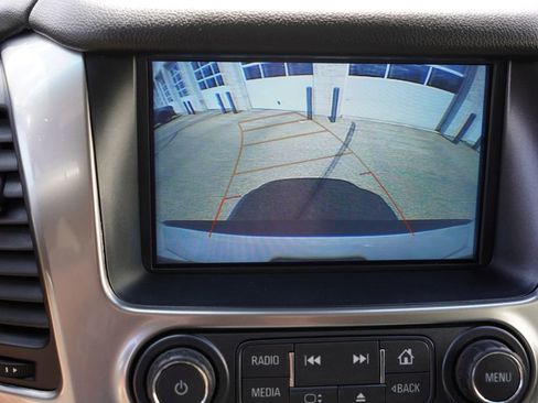 Used 2019 Chevrolet Tahoe LT AWD/4WD image 38
