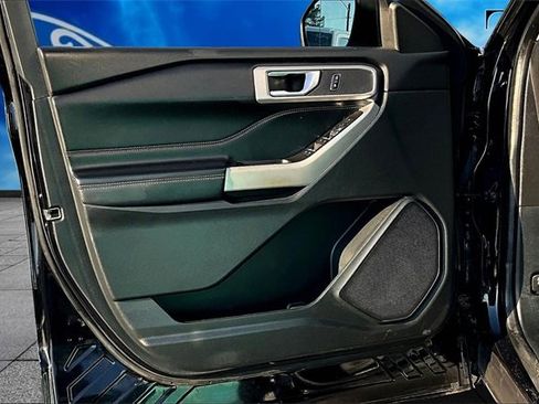 Used 2021 Ford Explorer XLT w/ Equipment Group 202A image 20