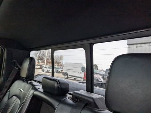 Used 2018 Ford F150 Platinum w/ Equipment Group 701A Luxury image 27