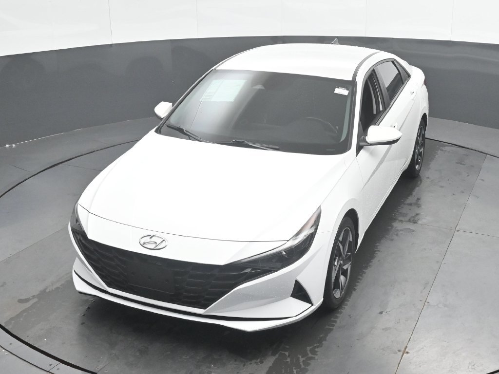 Used 2023 Hyundai Elantra SEL w/ Convenience Package FWD image 35