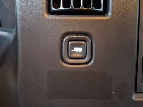 Used 2025 GMC Savana 2500 w/ Driver Convenience Package RWD image 28