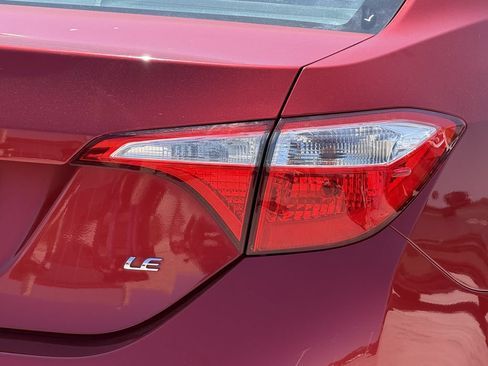 Used 2016 Toyota Corolla FWD image 10