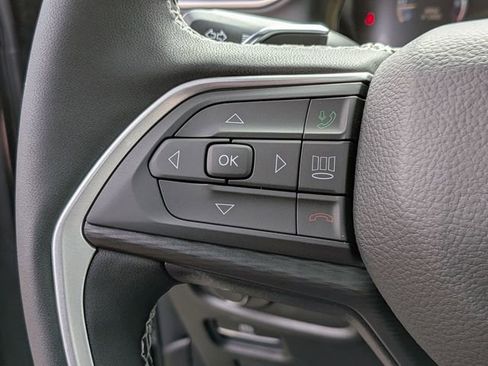 New 2026 Jeep Grand Cherokee L 4WD image 15